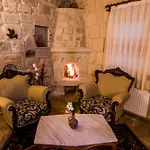 Historical House Hotel